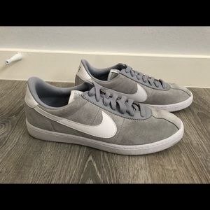 Nike Killshot Men's Grey Suede Sneaker
